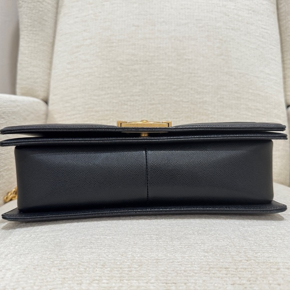 RECEIPT Chanel Le Boy Caviar Flap Black GHW Medium - Picture 11 of 14